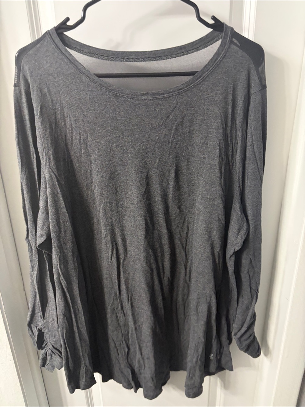 3/$20 torrid Charcoal Gray Long Sleeve Scoop Neck Top